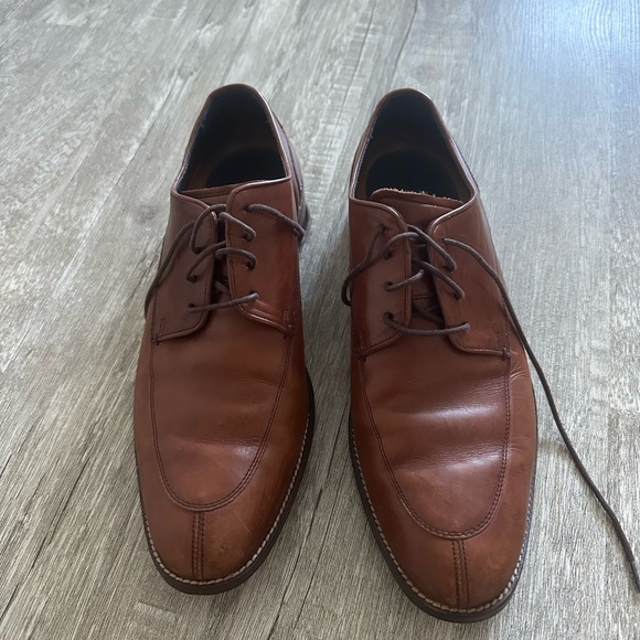 Cole Haan Tan Leather Men's Oxfords w/ belt! - Picture 1 of 3
